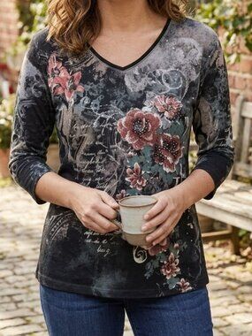 Women's Black Y2K Floral Rhinestone Top 3/4 Sleeve T-Shirt V-Neck Graphic Roses